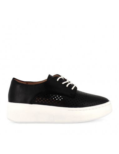 DERBY CITY PUNCH - BLACK LEATHER